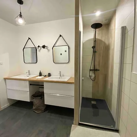 Welcome To Jim House 度假居